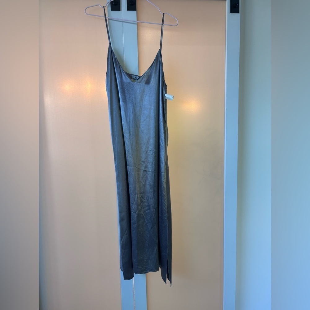 Zara Satin Dress - Picture 6 of 7